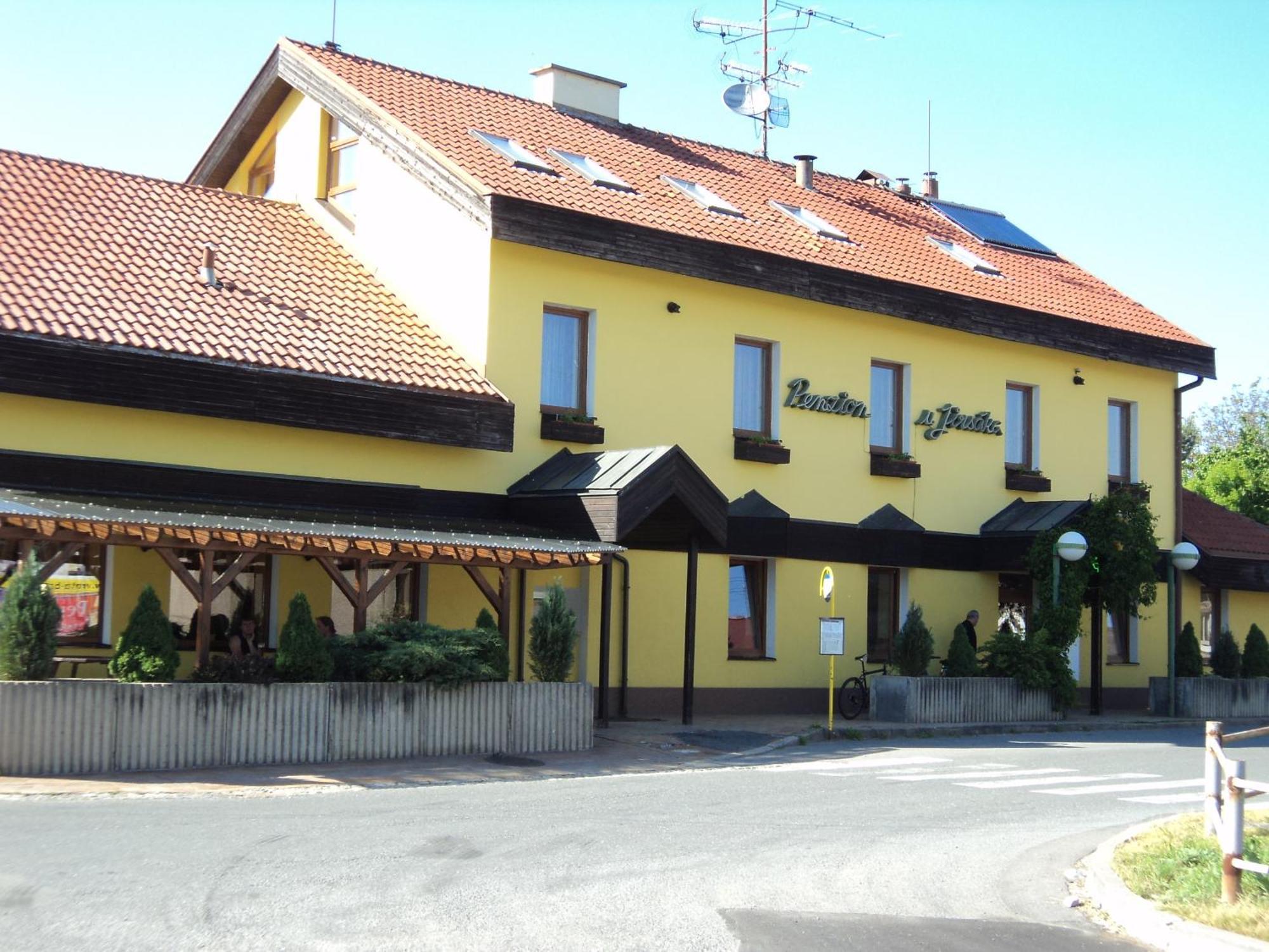 Penzion U Jirsaka Vikýřovice Buitenkant foto